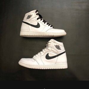 Jordan 1 Yin Yang